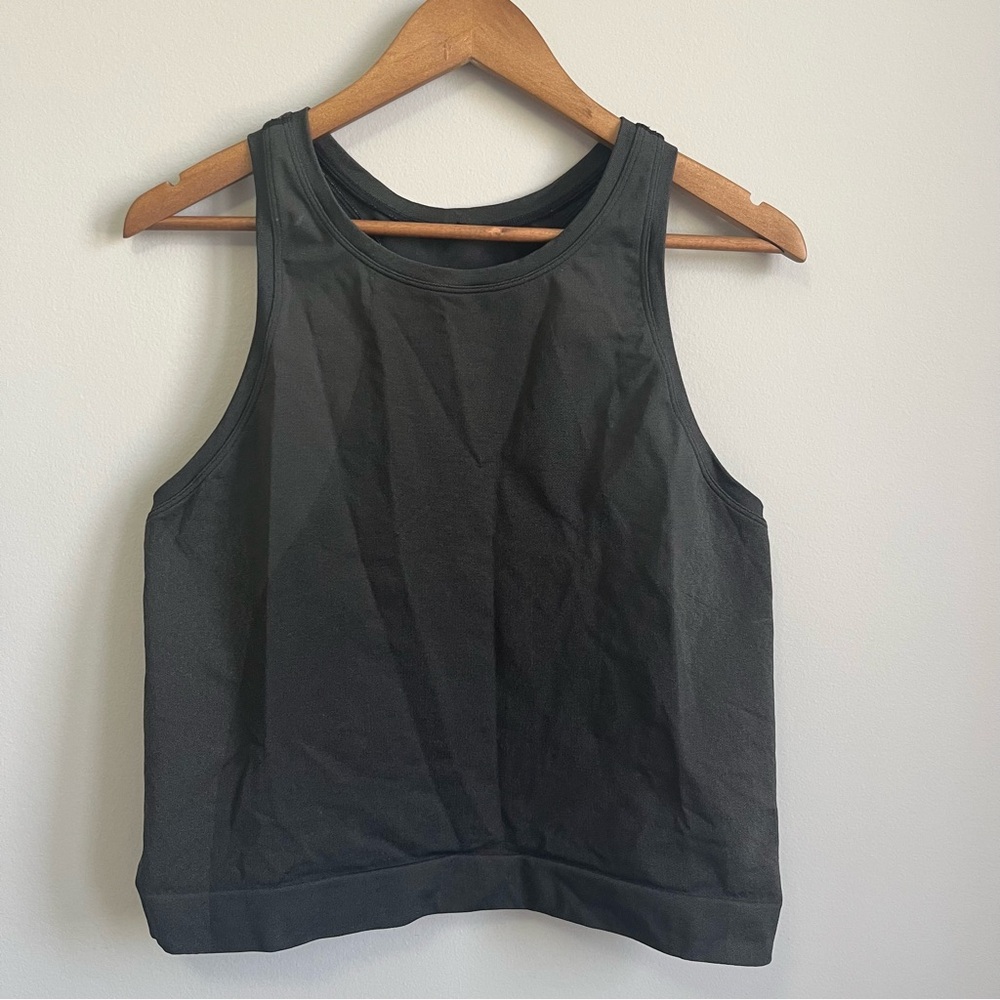 ✨2/$30✨ Lululemon Racerback Cropped Tank